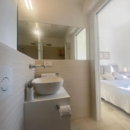 With Private Pool, Amazing Sea Panorama And Private Garden Domus De Maria