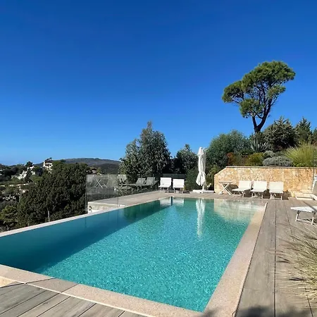 Villa With Private Pool, Amazing Sea Panorama And Private Garden Domus De Maria