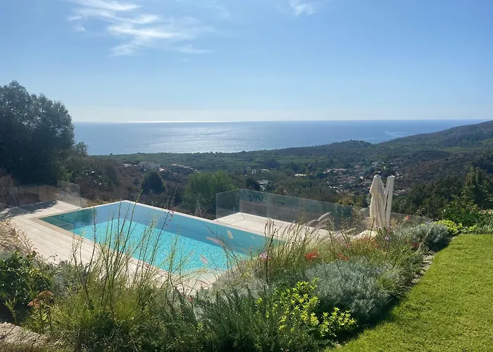 Villa With Private Pool, Amazing Sea Panorama And Private Garden *