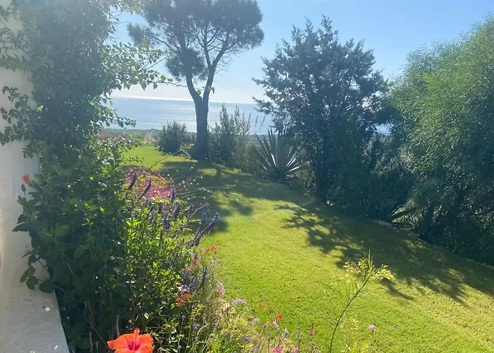 With Private Pool, Amazing Sea Panorama And Private Garden Villa Domus de Maria
