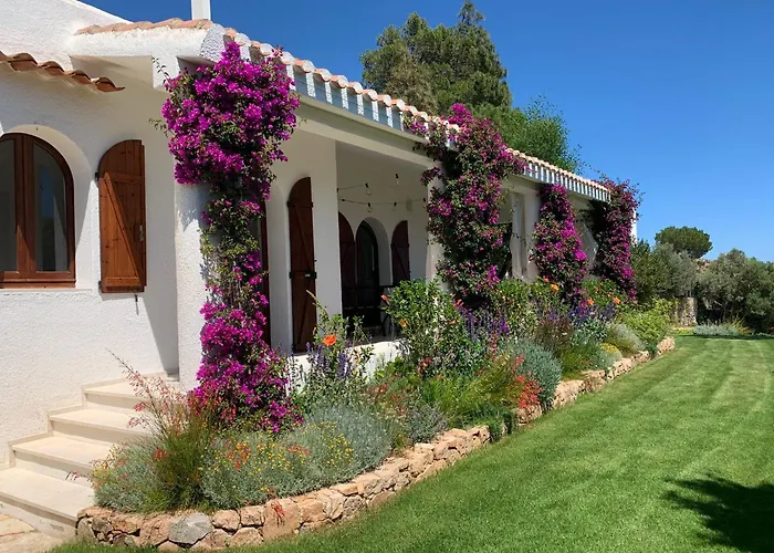 With Private Pool, Amazing Sea Panorama And Private Garden *
