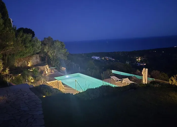 With Private Pool, Amazing Sea Panorama And Private Garden Villa Domus de Maria
